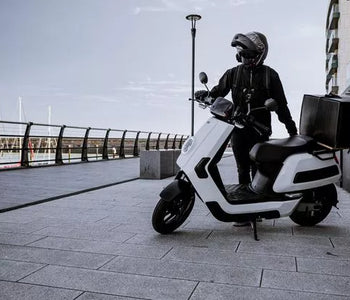 Why Delivery Riders Should Choose Electric Mopeds & Scooters.